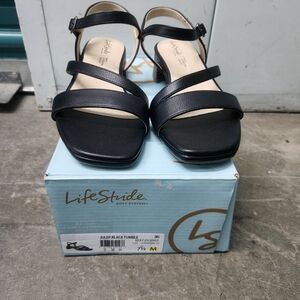 Life Stride Women's Black Sandals